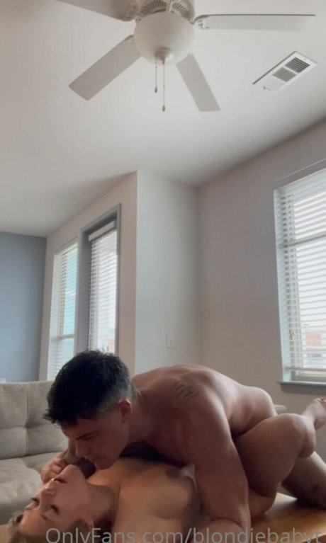 Foto desnuda filtrada de OnlyFans de Taylor Stepaniuk