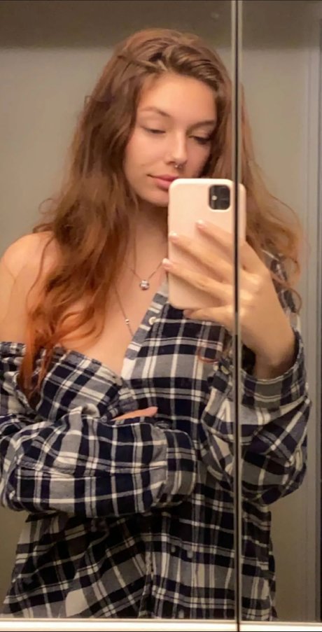 Lydia Renae