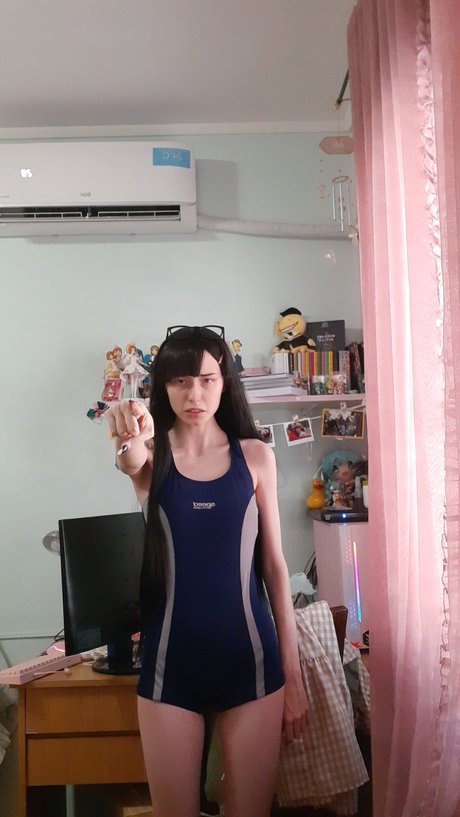 Kiki Glitter Cosplay