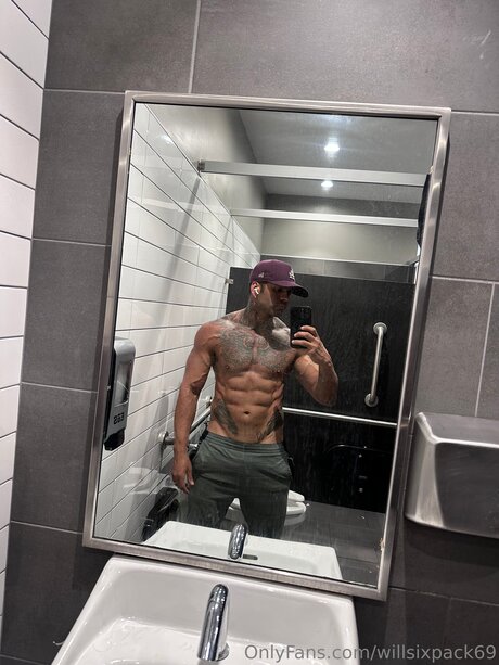 Foto desnuda filtrada de OnlyFans de Willsixpack69