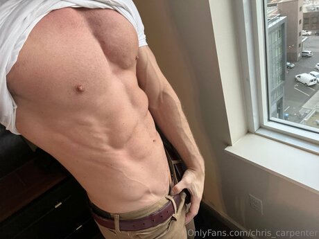 Foto desnuda filtrada de OnlyFans de Chris Carpenter