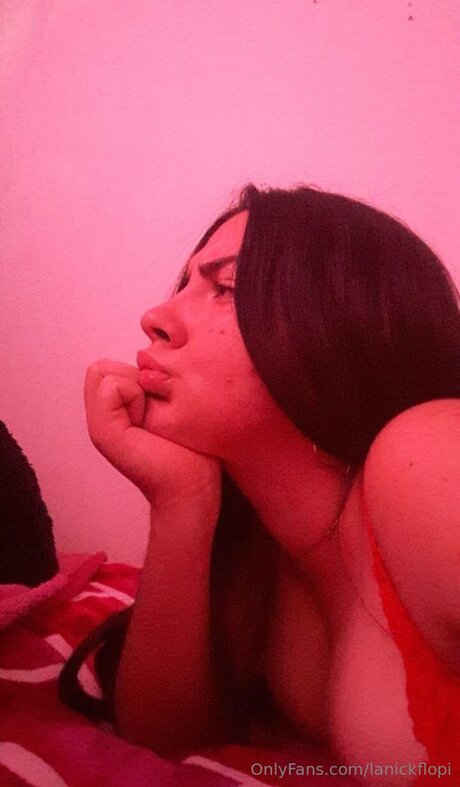 Foto desnuda filtrada de OnlyFans de Lanickflopi