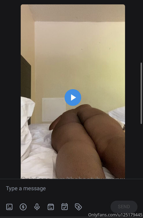 Foto desnuda filtrada de OnlyFans de U125179445