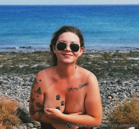 Foto desnuda filtrada de OnlyFans de Shellyshameless
