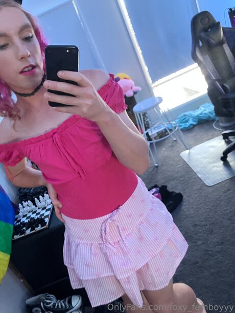 Foxy Femboyyy