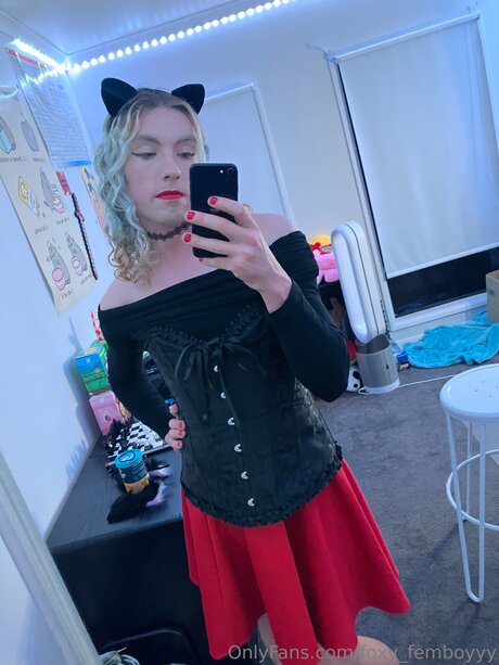 Foxy Femboyyy