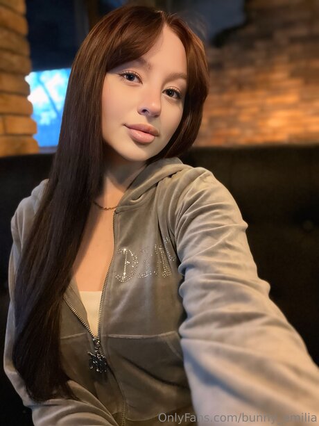 Bunny Emilia
