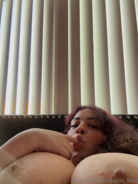 Bigtits Brat