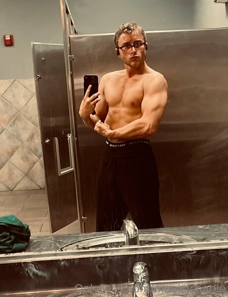 Foto desnuda filtrada de OnlyFans de Magicjcharlie