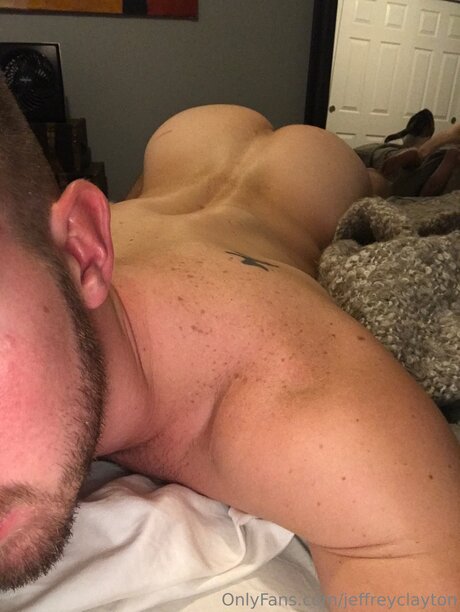 Foto desnuda filtrada de OnlyFans de Jeffreyclayton