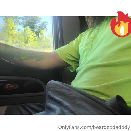 Beardeddadddy
