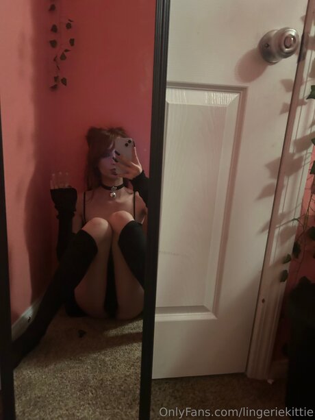 Lingeriekittie