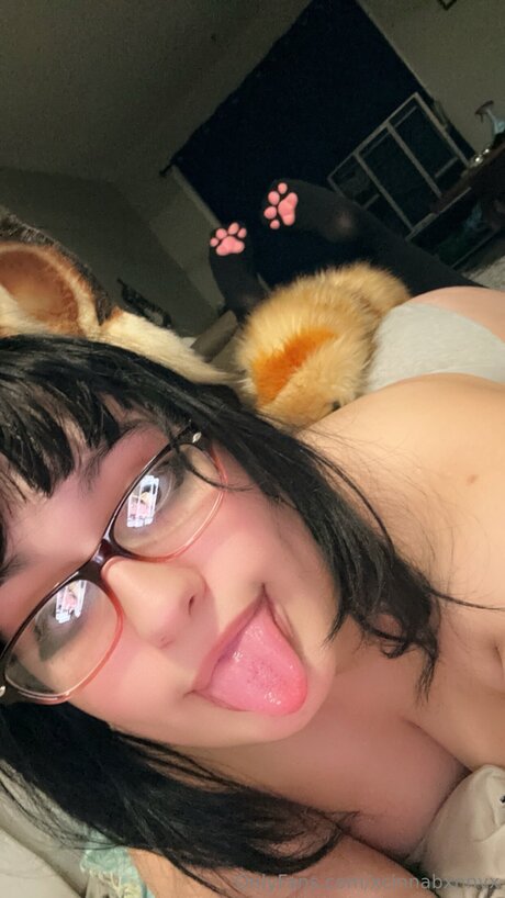 Foto desnuda filtrada de OnlyFans de Xcinnabxnnyx