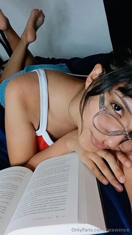 Foto desnuda filtrada de OnlyFans de Beawence