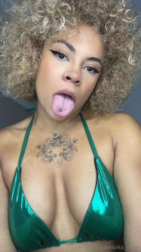 Foto desnuda filtrada de OnlyFans de Pika Mym