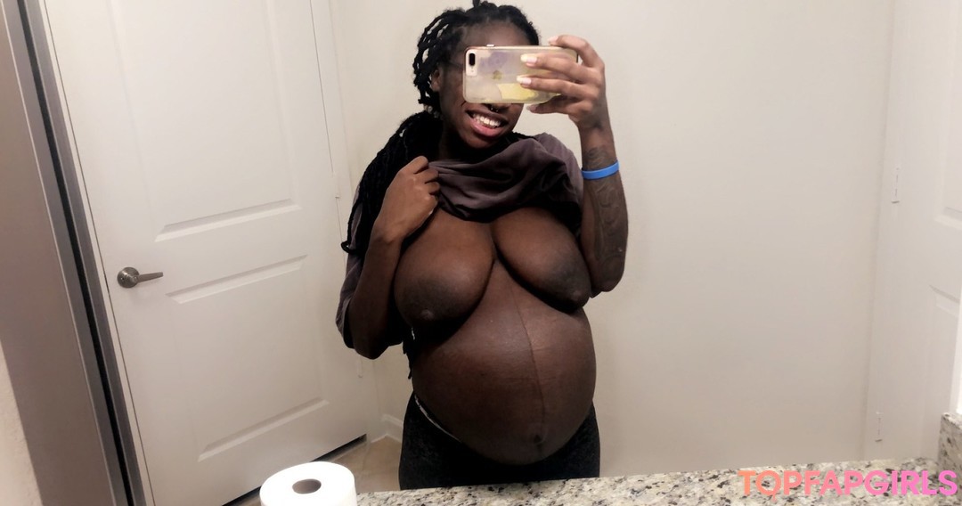 Foto desnuda filtrada de OnlyFans de Barbie Bugatti #1196