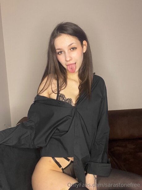 Sarastonefree