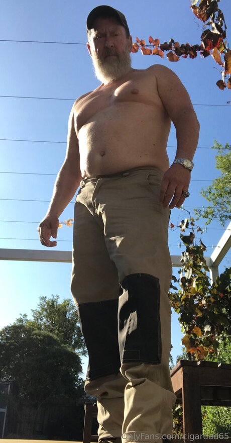 Cigardad65