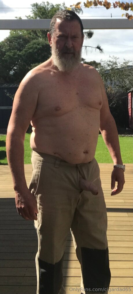 Cigardad65