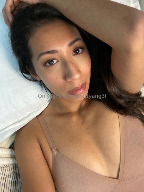 Brattyang3l Foto desnuda filtrada de OnlyFans de Brattyang3l #70