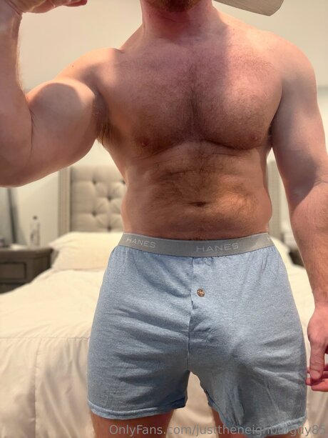 Justtheneighborguy85