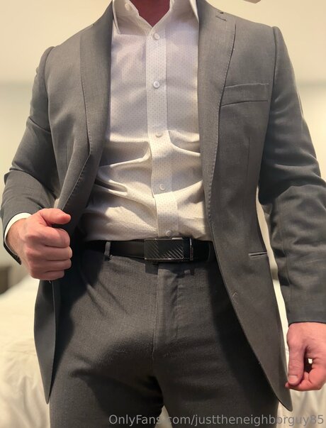 Justtheneighborguy85