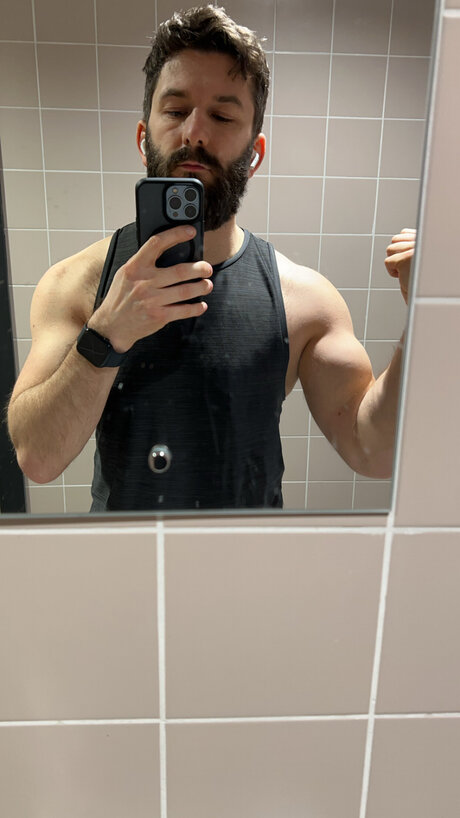 Foto desnuda filtrada de OnlyFans de Getfckdstud