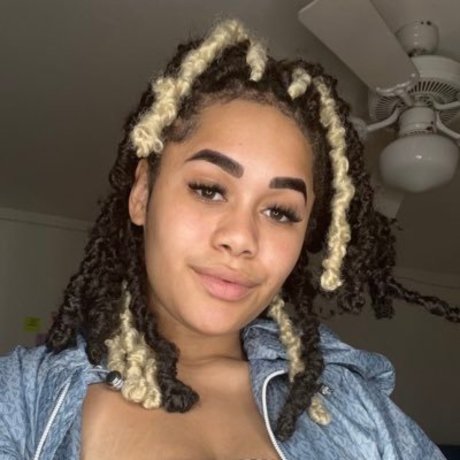 Foto desnuda filtrada de OnlyFans de Cassie Blake