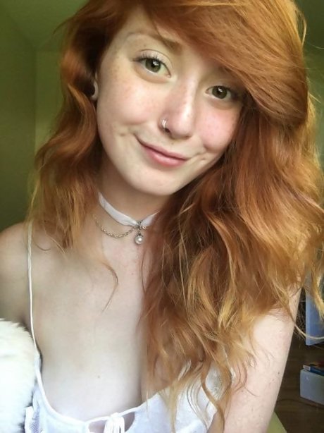 Foto desnuda filtrada de OnlyFans de Cyber Buni
