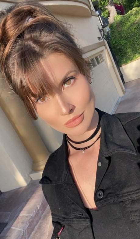 Amanda Cerny