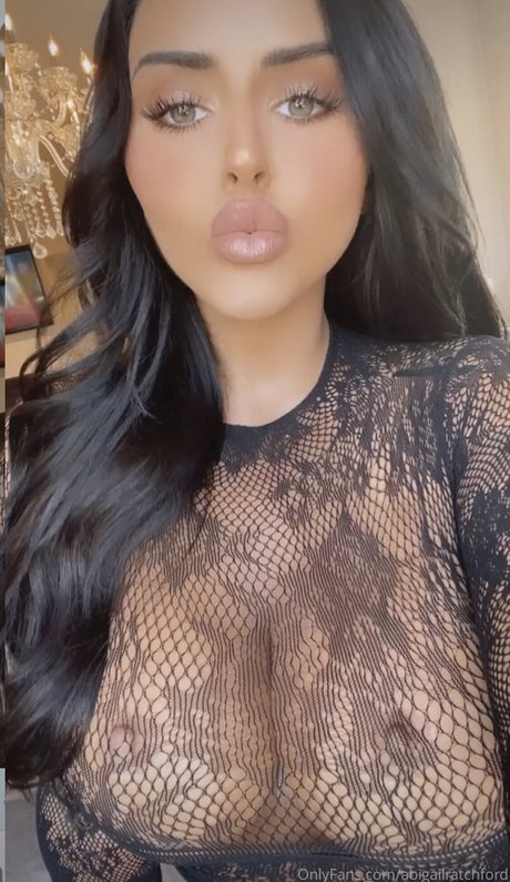 Foto desnuda filtrada de OnlyFans de Abigail Ratchford