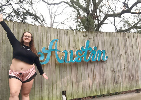 Zoeykatexo2