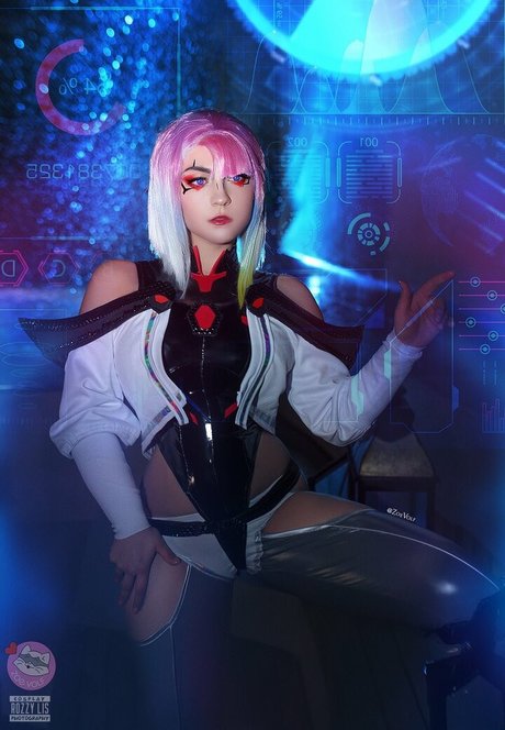 Zoe Volf Cosplay