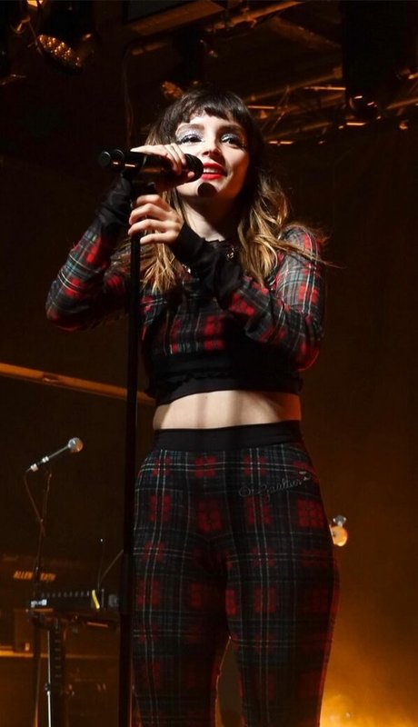 Lauren Mayberry
