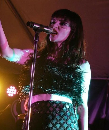 Lauren Mayberry