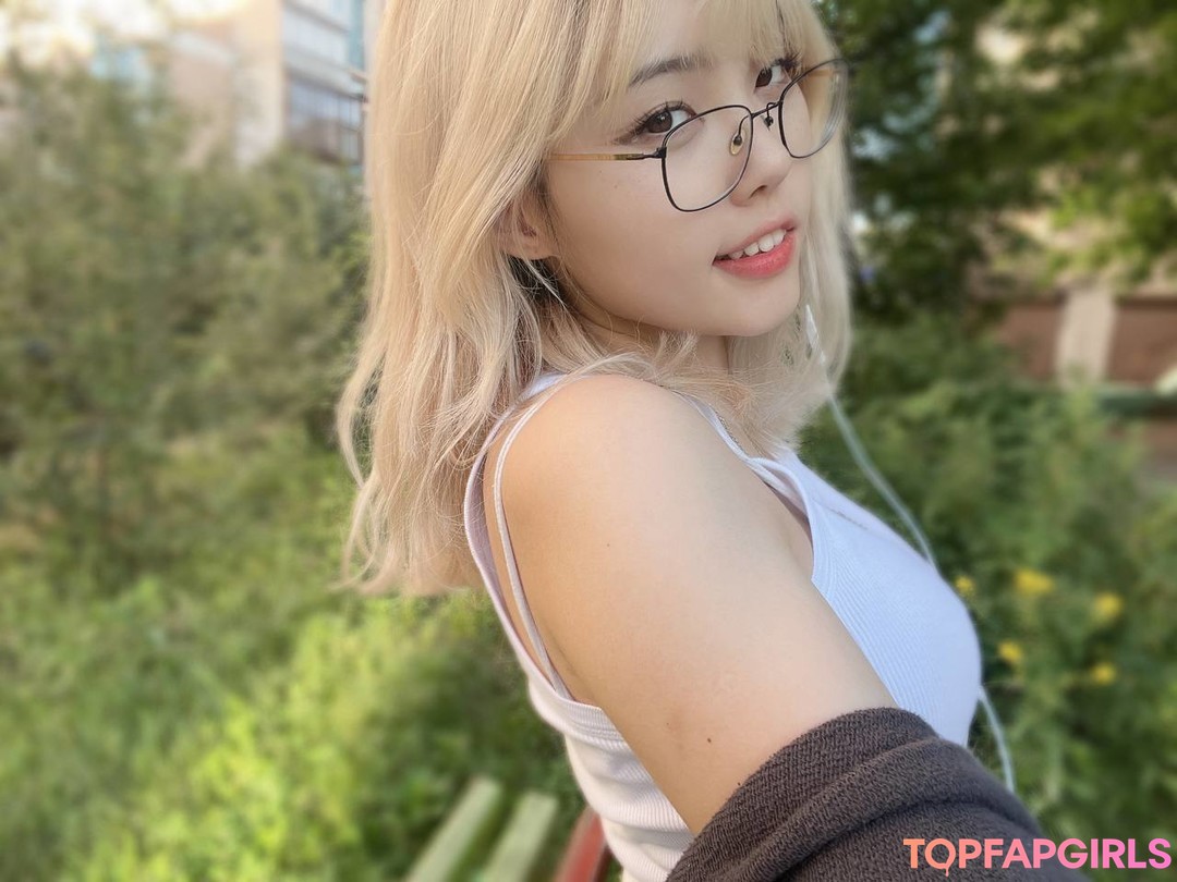 Foto desnuda filtrada de OnlyFans de Babyjeyy Jennysweety #117