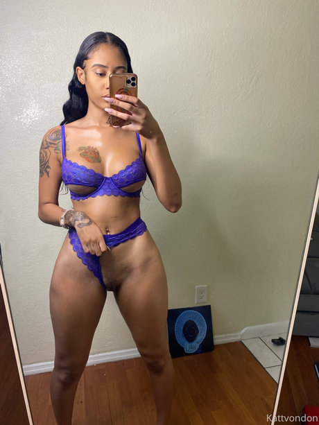 Foto desnuda filtrada de OnlyFans de Katt Von Don Realestkatt