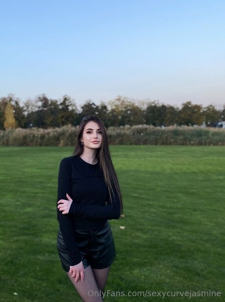 Sexycurvejasmine