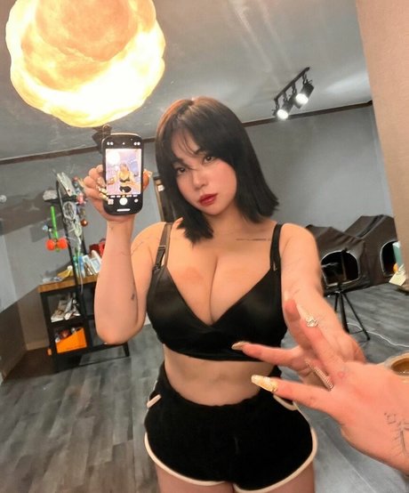 Jung Hye Bin