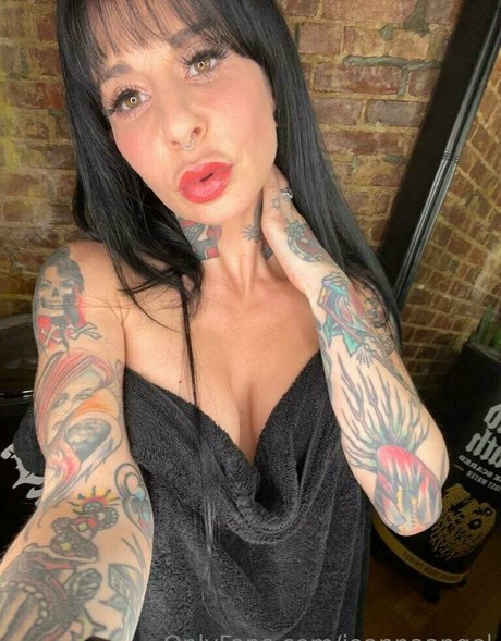Joanna Angel