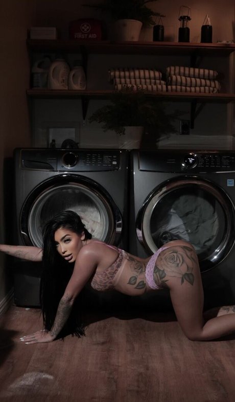 MC Mirella