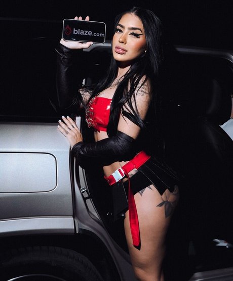 MC Mirella