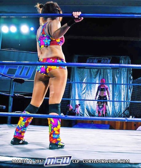 Dakota Kai