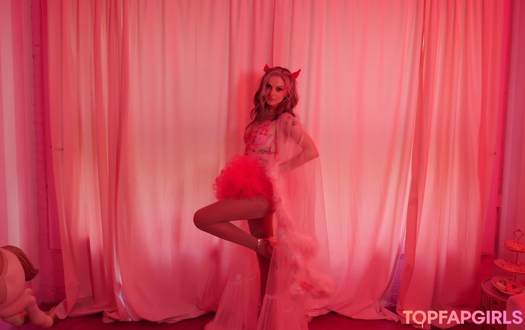 Foto desnuda filtrada de OnlyFans de Busy B Asmr #1025