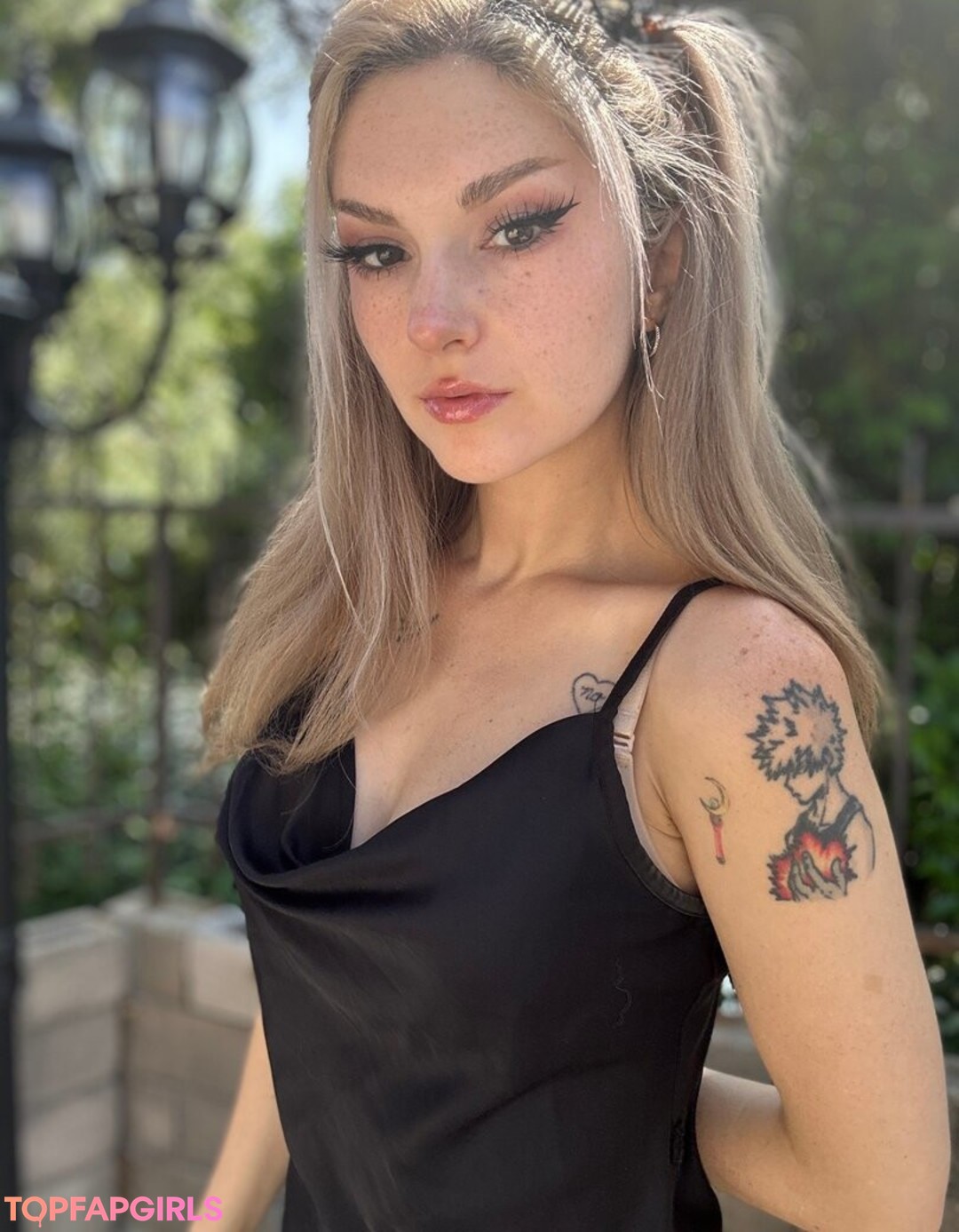 Foto desnuda filtrada de OnlyFans de Busy B Asmr #1401