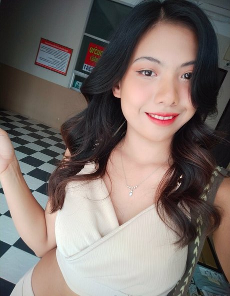 Ploy69