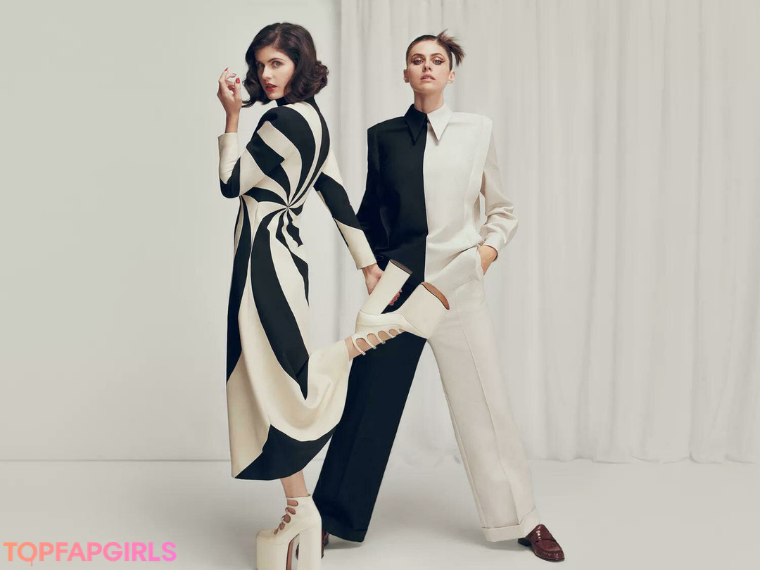 Foto desnuda filtrada de OnlyFans de Alexandra Daddario #1343