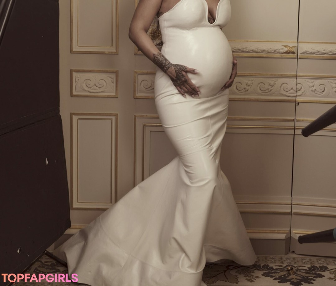 Foto desnuda filtrada de OnlyFans de Rihanna #1181