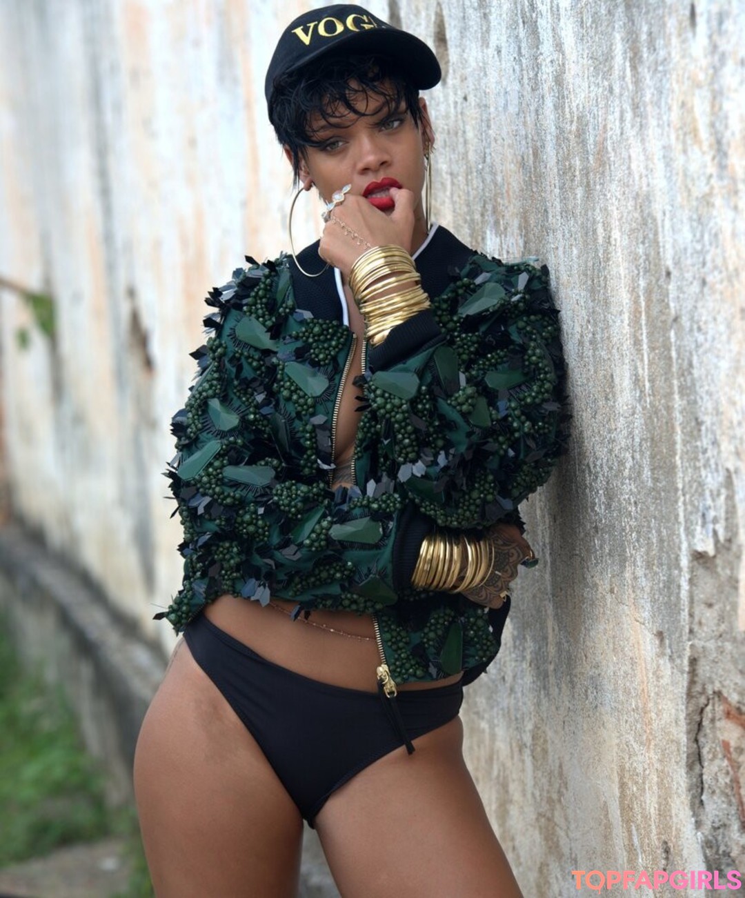 Foto desnuda filtrada de OnlyFans de Rihanna #1360