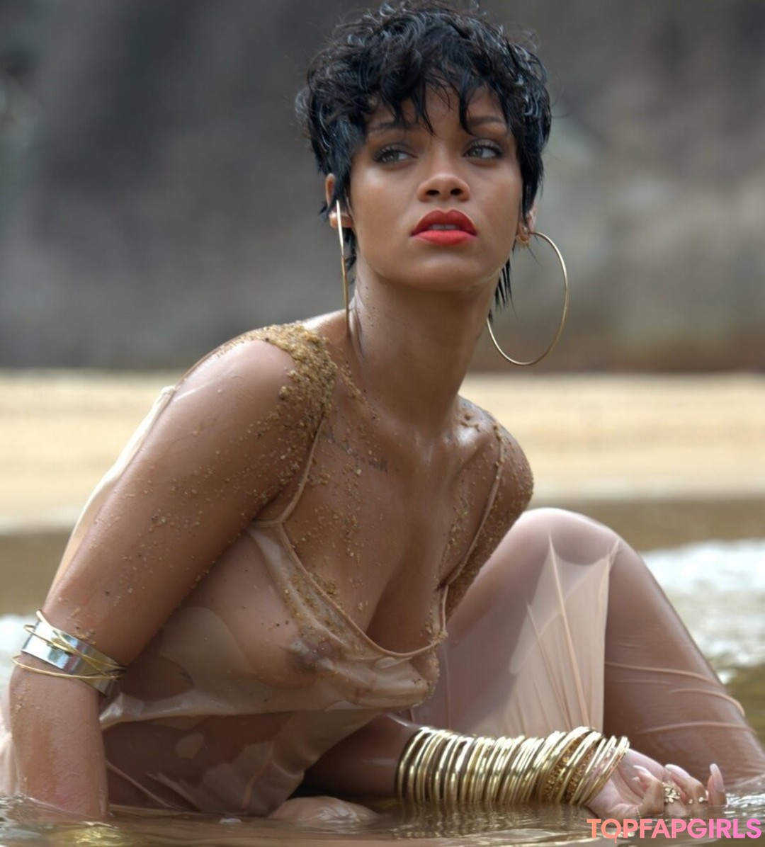 Foto desnuda filtrada de OnlyFans de Rihanna #1504